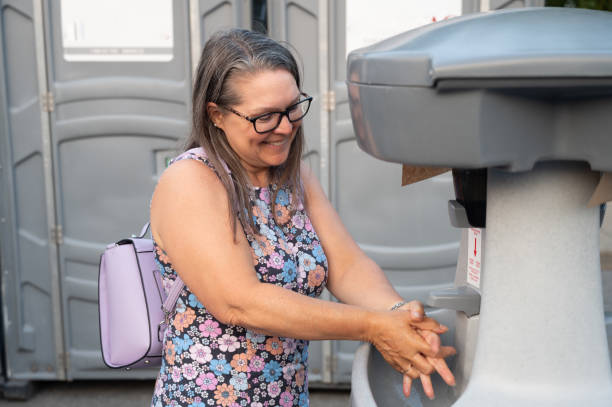 Best Best portable toilet rental  in Westmont, CA